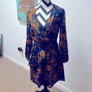 V-neck wrap long sleeve dress, navy and gold, elastic waist with tie-never worn